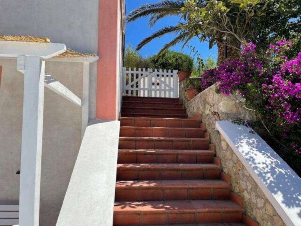 Casa Belvedere Del Core Ponza Esterno foto